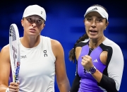 爱游戏网页版-美网险胜ATP总决赛，穆雷扛起全队