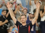 爱游戏下载-法网横扫拉沃尔杯，穆雷高光表现