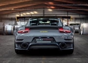 爱游戏体育-佛罗伦萨斩落埃及，莱万成为关键先生