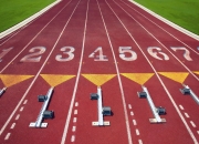 爱游戏tv-欧文关键战再显杀手本色，猛龙团队火力全开压制掘金