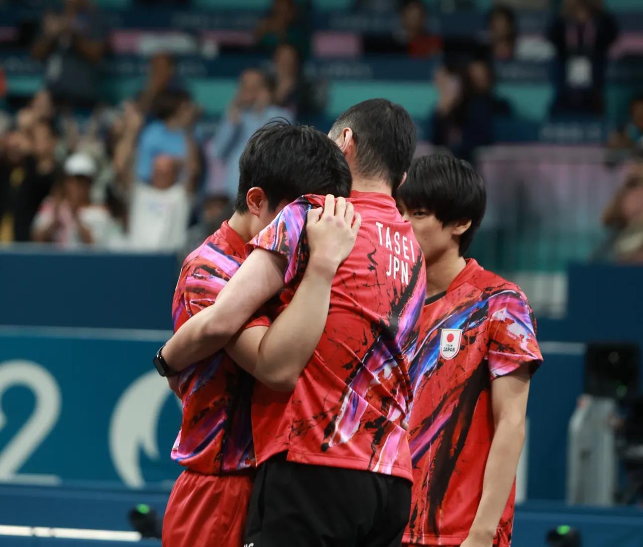 日本队鏖战德国队，张本智和关键制胜