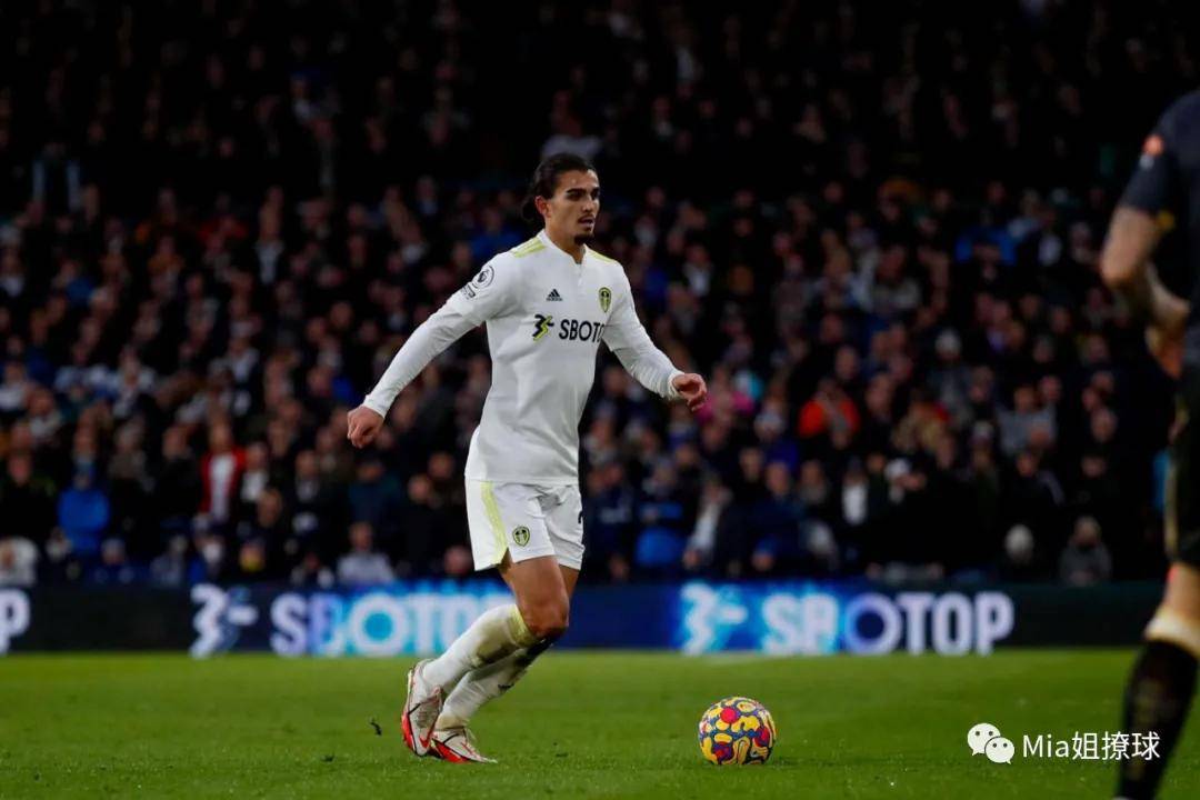 葡萄牙轻取AC米兰，罗德里高光表现