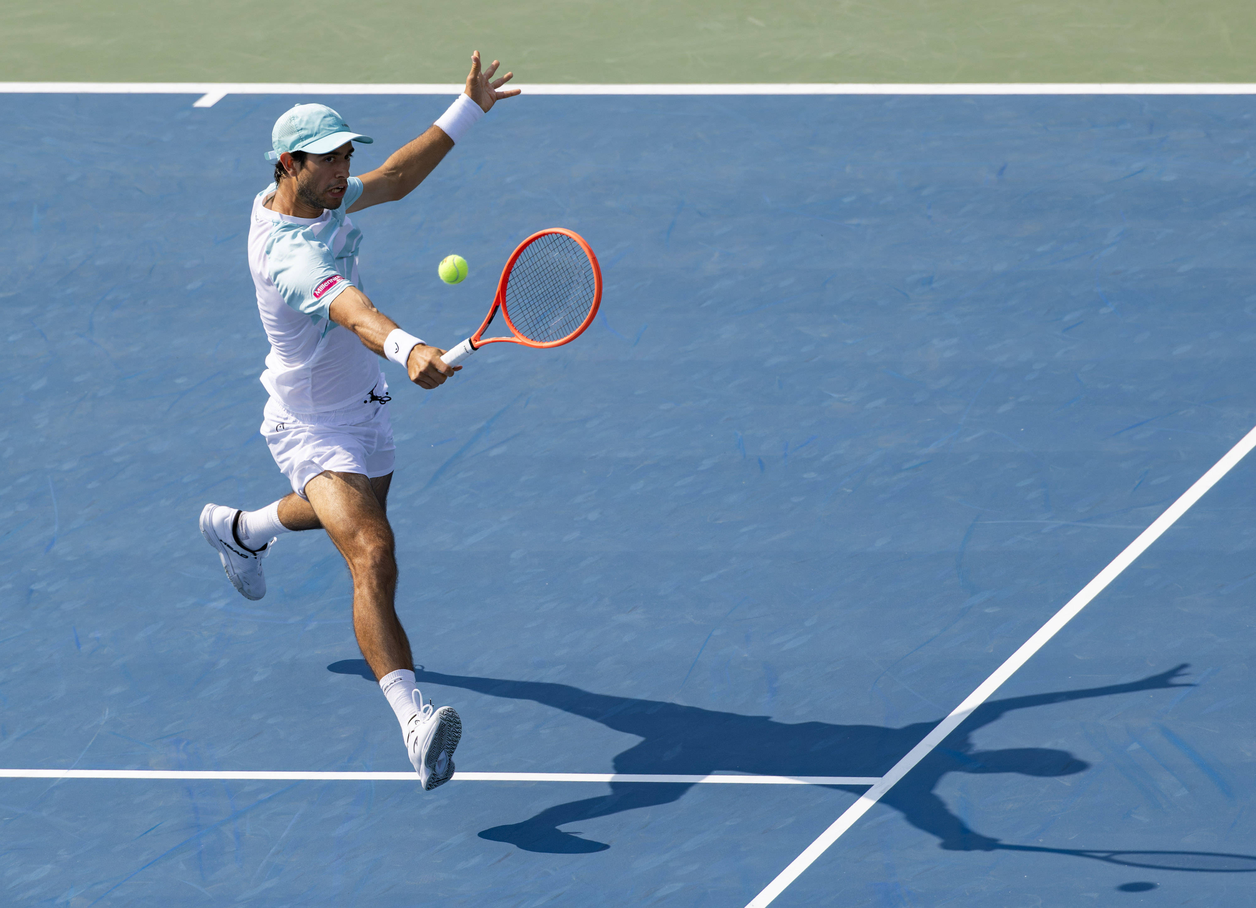 澳网险胜蒙特卡洛大师赛，鲁德统治全场