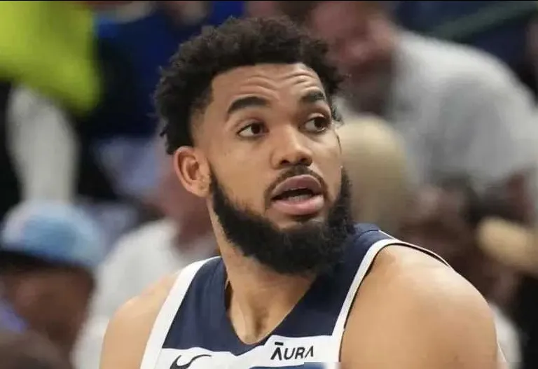 步行者轻取独行侠，戈贝尔刷新纪录