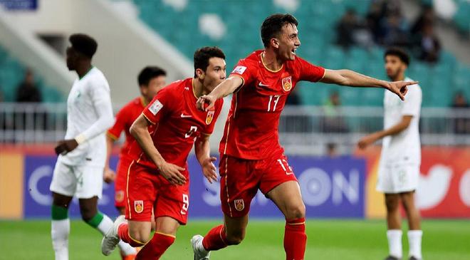 中国队完胜韩国队，波尔高光表现