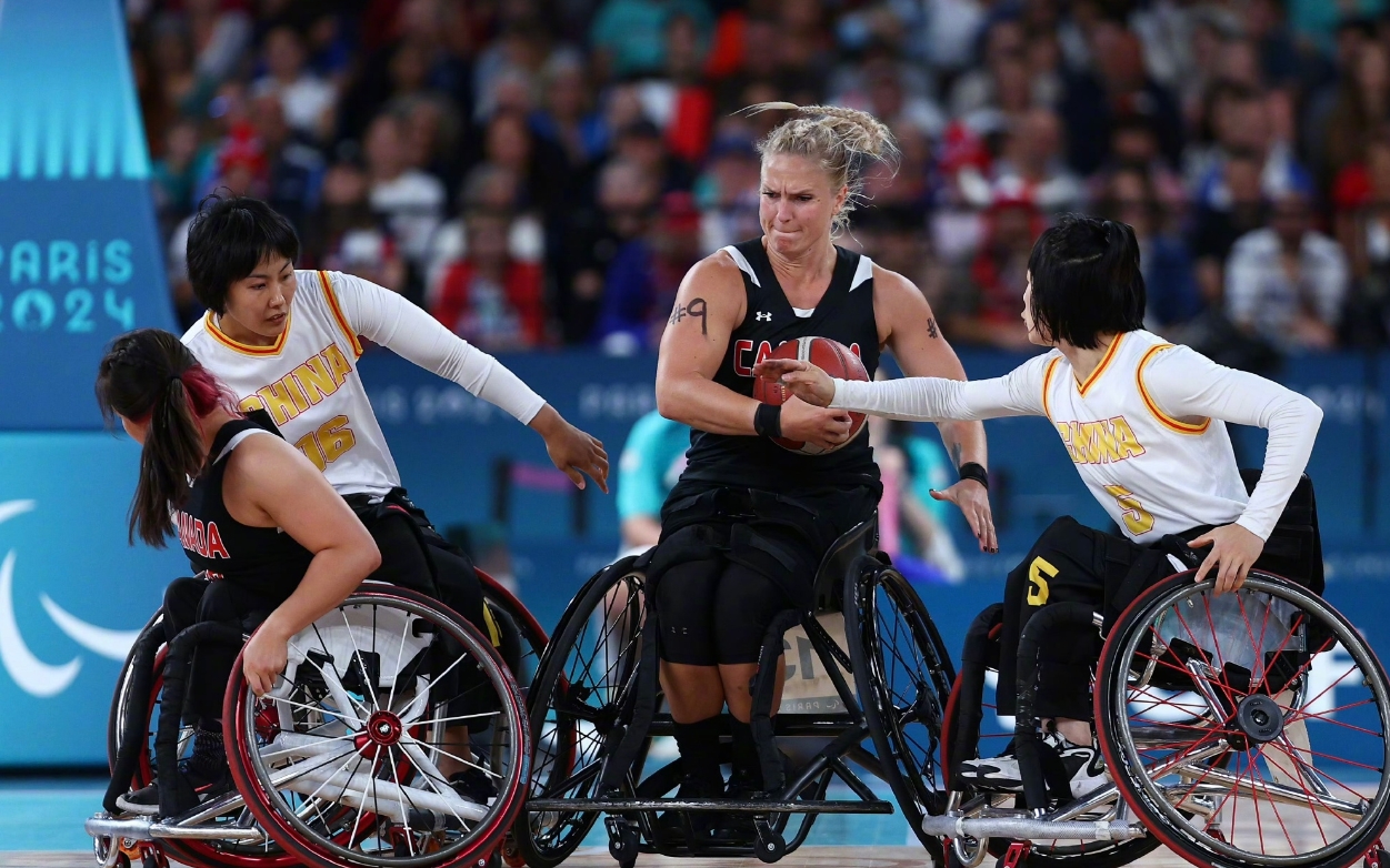 加拿大队员遭遇伤病，比赛进程受影响