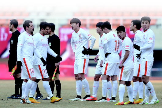 辽宁宏运战胜对手，稳定领先位置