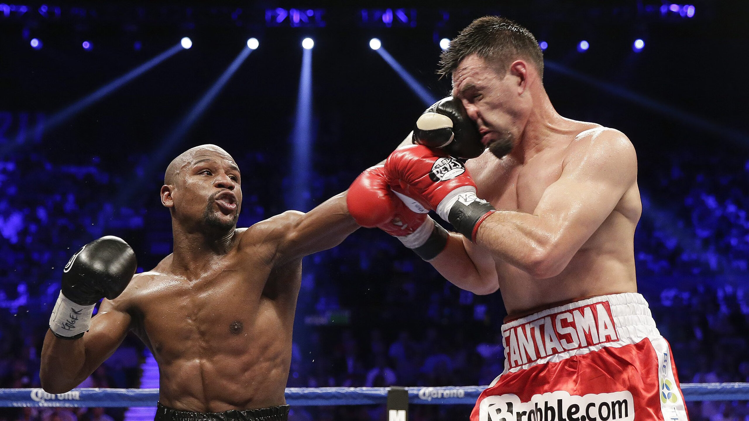 当文艺复兴的利刃刺穿桑巴舞步，弗拉霍维奇如何用个人主义终结巴西式集体神话